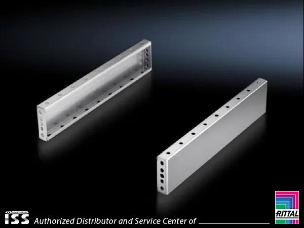 Base/plinth trim panels 8701040