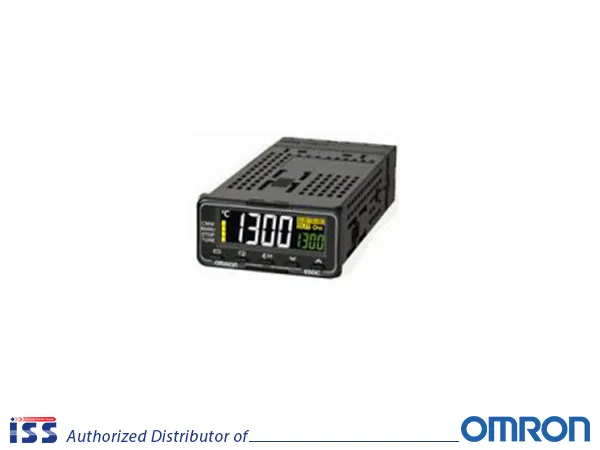 Temperature controller E5GC-QX1ACM-300 Omron